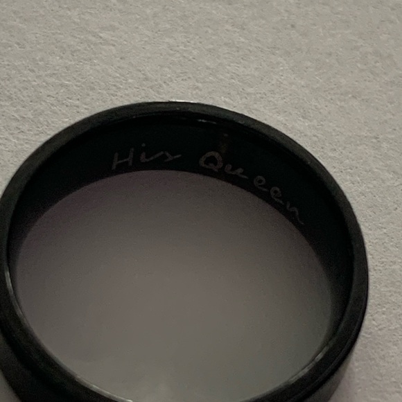 FREE WITH PURCHASE ✨ring - Picture 2 of 2